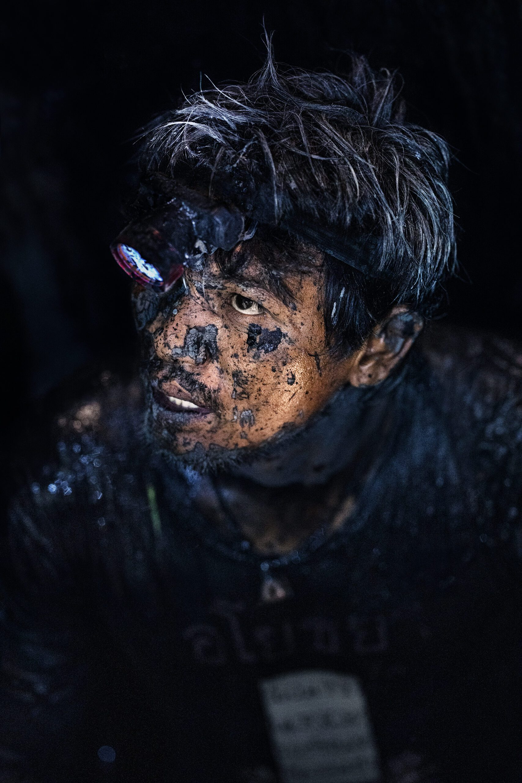 Pe excavating Skeletal Remains, Bangkok